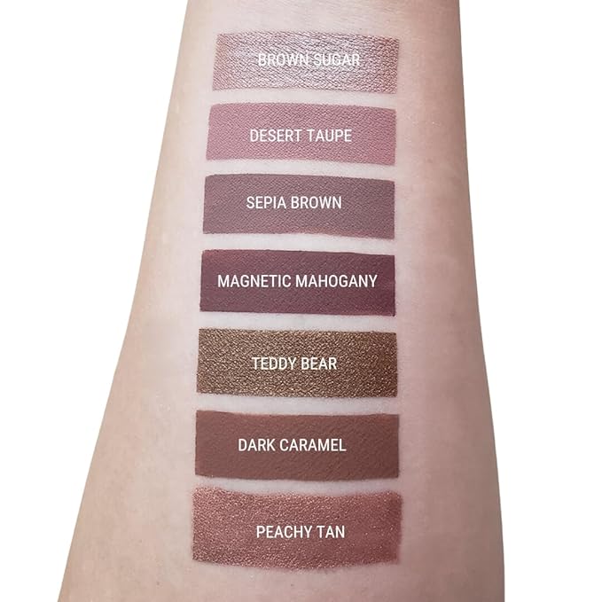 Aromi Metallic Liquid Lipstick | Smudge and Smear Proof, Long-lasting, Light Brown, Nude Lip Color with Shimmery Finish, Vegan, Cruelty-free, Gluten Free (Brown Sugar)