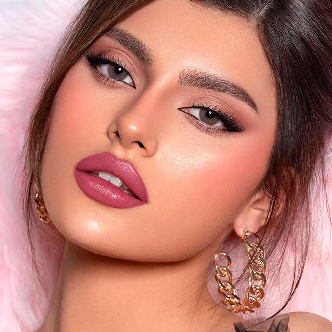 Boobeen 2Pcs Lip Liner and Lipstick Makeup Set, Lip Crayon Pencil Velvety Nude Lipliner Lip Gloss Make Up Gift Sets for Women, Ultra-Long-Lasting Matte but Not Dry (#P06)